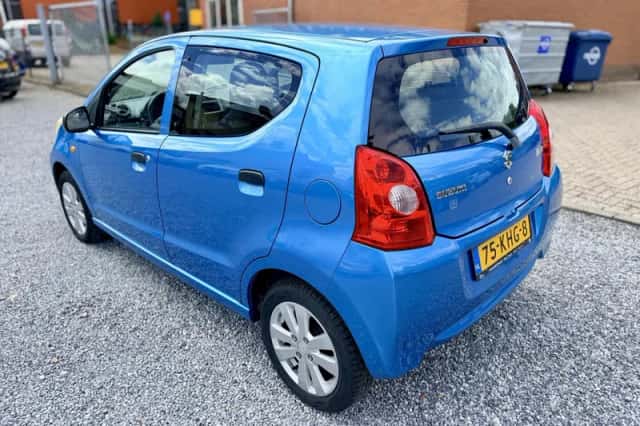 Suzuki Alto (2009) thumbnail 3