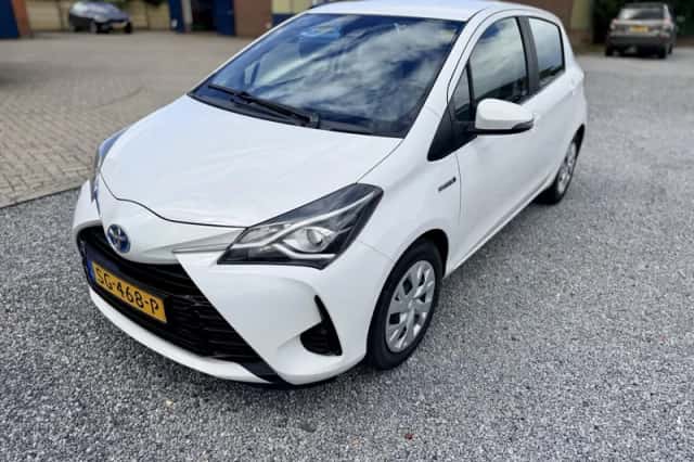 Toyota Yaris (2018) thumbnail 1