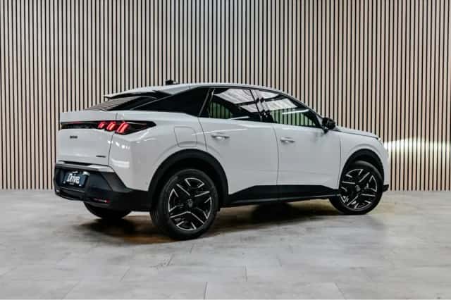 Peugeot  (2025) thumbnail 2