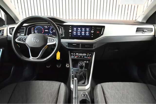 Volkswagen  (2024) thumbnail 3