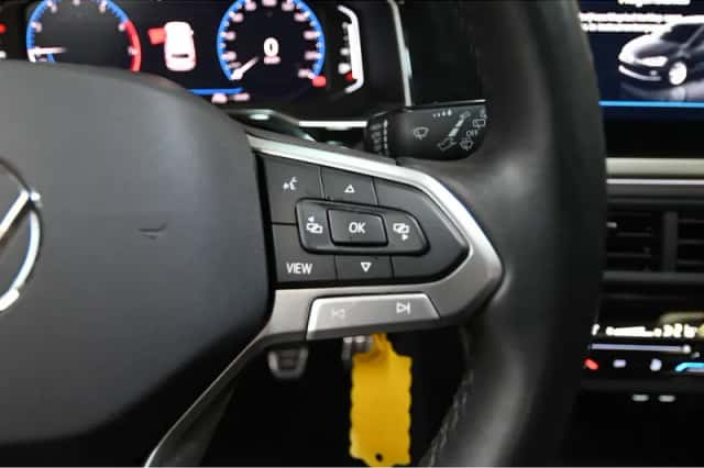 Volkswagen  (2024) thumbnail 6