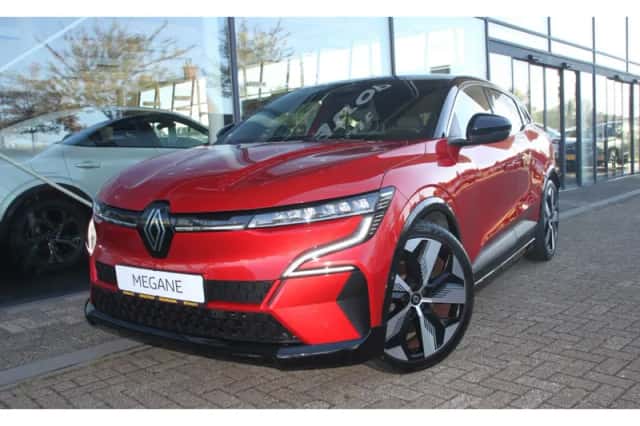 Renault Mégane E-Tech (2023) thumbnail 5