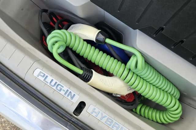 Toyota Prius (2013) thumbnail 1