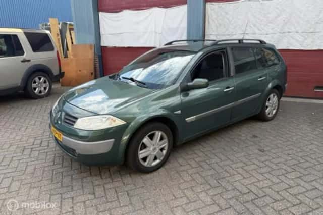 Renault Mégane (2004) thumbnail 2