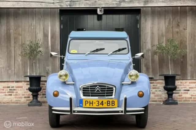 Citroën 2 (1986) thumbnail 2