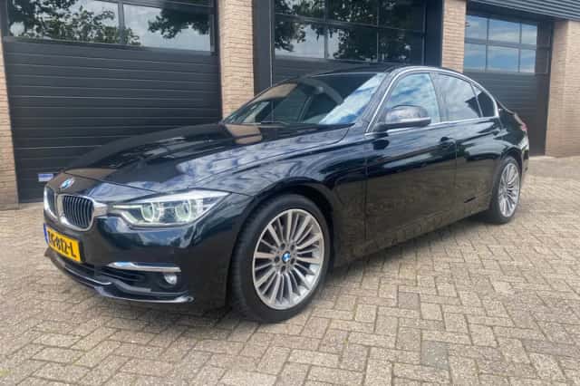 BMW 3-Serie (2016) thumbnail 1