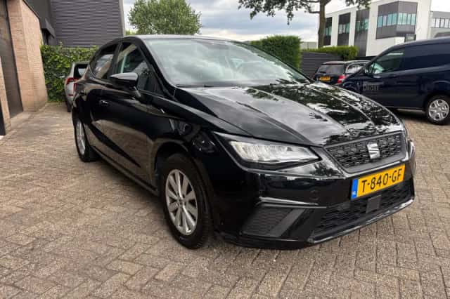 SEAT Ibiza (2023) thumbnail 4