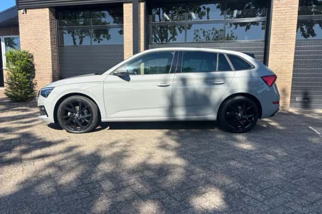 Škoda Scala (2020) thumbnail 2