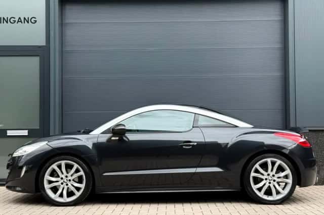 Peugeot RCZ (2011) thumbnail 5