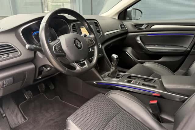 Renault Mégane (2016) thumbnail 3