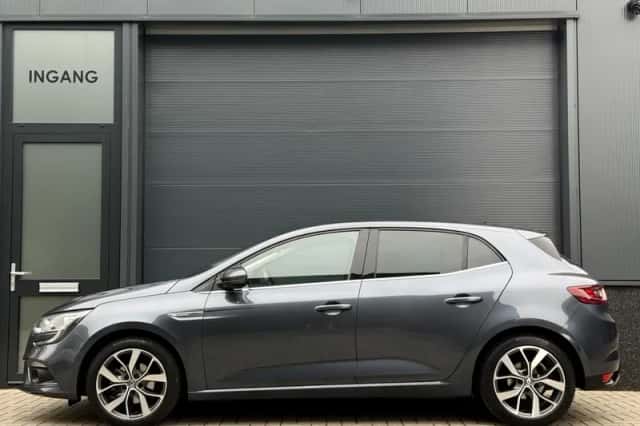 Renault Mégane (2016) thumbnail 5