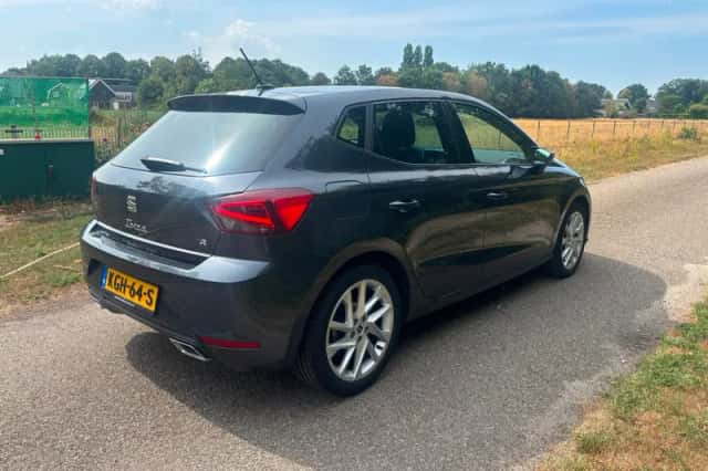 SEAT Ibiza (2022) thumbnail 5