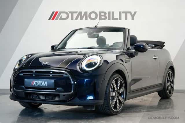MINI Cabrio (2023) thumbnail 1