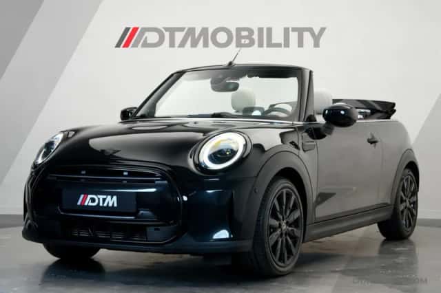 MINI Cabrio (2023) thumbnail 1