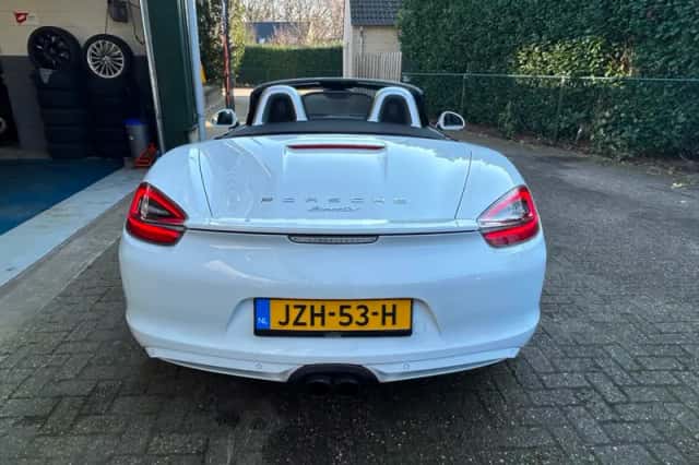 Porsche Boxster (2014) thumbnail 4