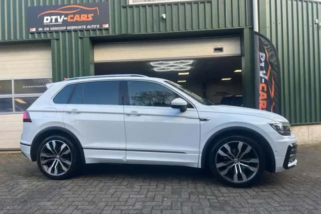Volkswagen Tiguan (2019) thumbnail 2