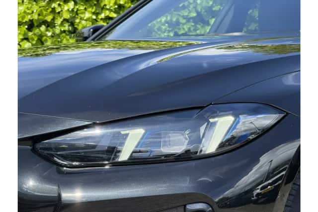 BMW i4 (2025) thumbnail 4