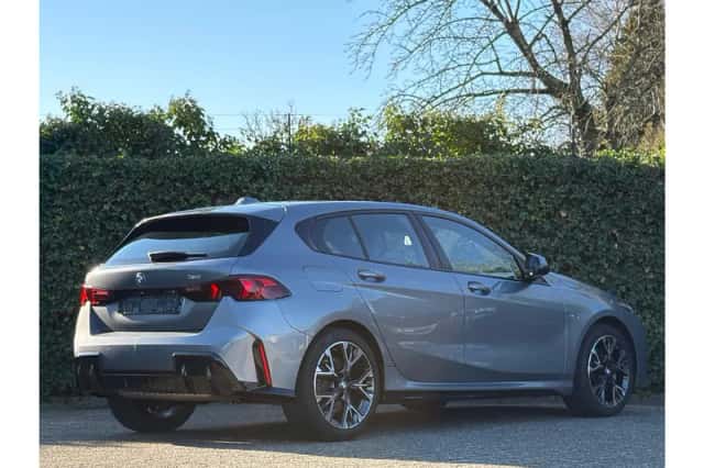 BMW 1-Serie (2025) thumbnail 2
