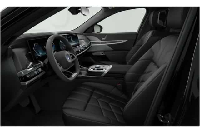 BMW i7 (2024) thumbnail 3