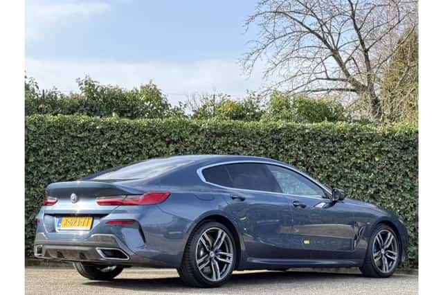 BMW 8-Serie (2023) thumbnail 2