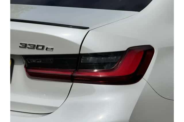 BMW 3-Serie (2025) thumbnail 3