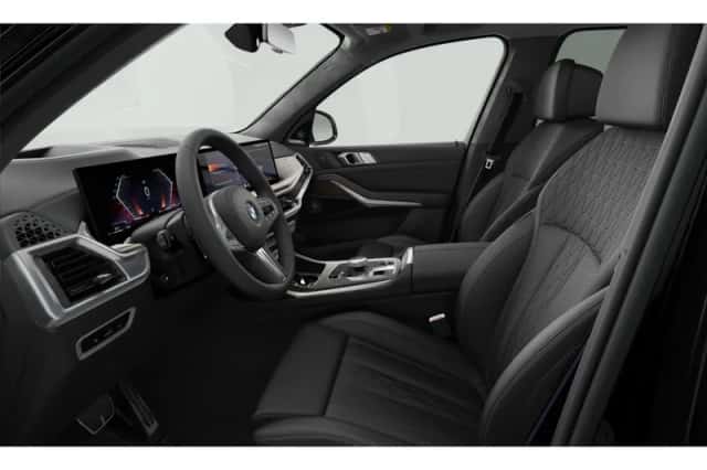 BMW X7 (2025) thumbnail 3