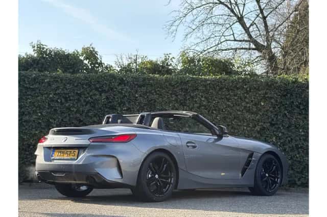 BMW Z4 (2026) thumbnail 3