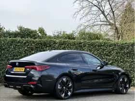 BMW i4 (2025) thumbnail 2