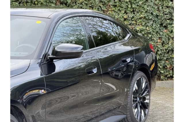 BMW i4 (2025) thumbnail 4