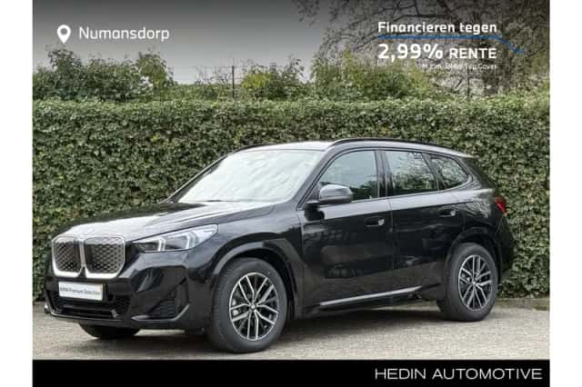 BMW iX1 (2026) thumbnail 1