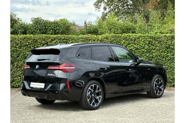 BMW X3 (2026) thumbnail 3