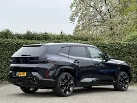 BMW XM (2023) thumbnail 2