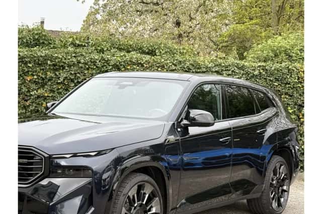 BMW XM (2023) thumbnail 3