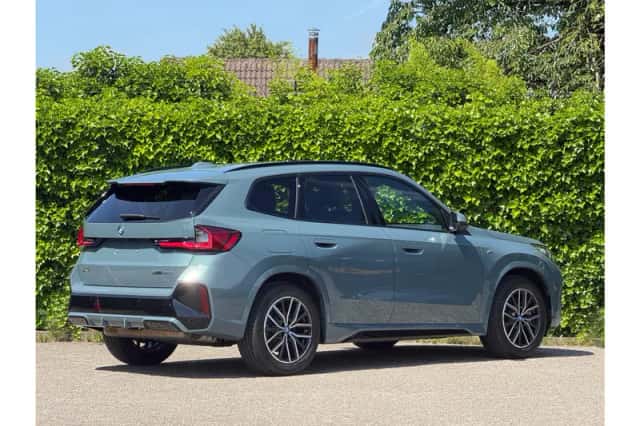 BMW X1 (2025) thumbnail 3