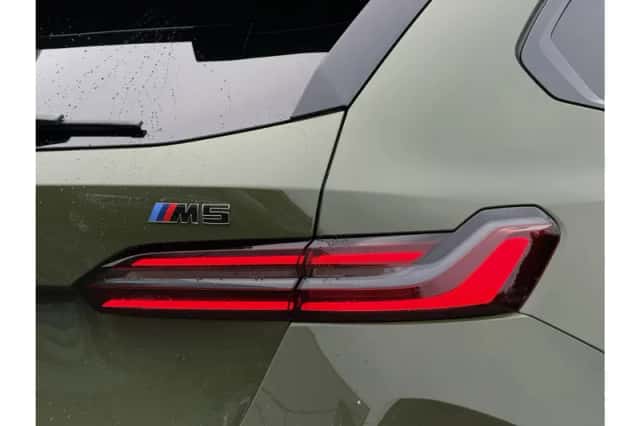 BMW M5 (2025) thumbnail 3