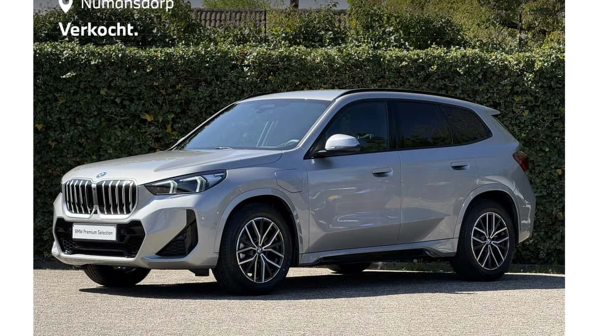 BMW X1 (2025) — foto 1