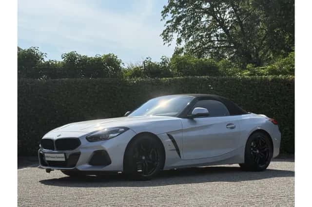 BMW Z4 (2022) thumbnail 2