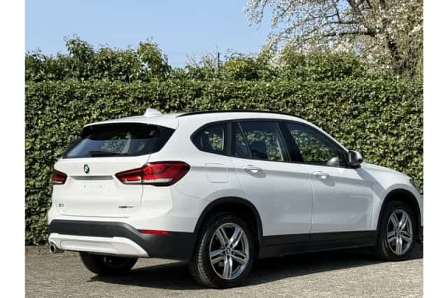 BMW X1 (2020) thumbnail 2