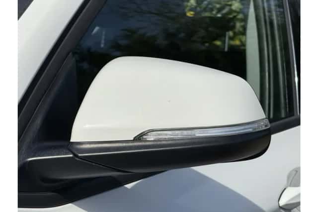 BMW X1 (2020) thumbnail 5