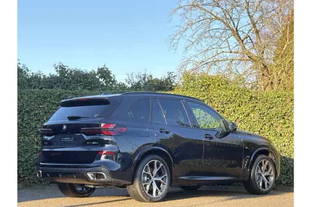 BMW X5 (2025) thumbnail 2