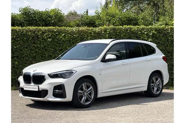 BMW X1 (2022) thumbnail 1