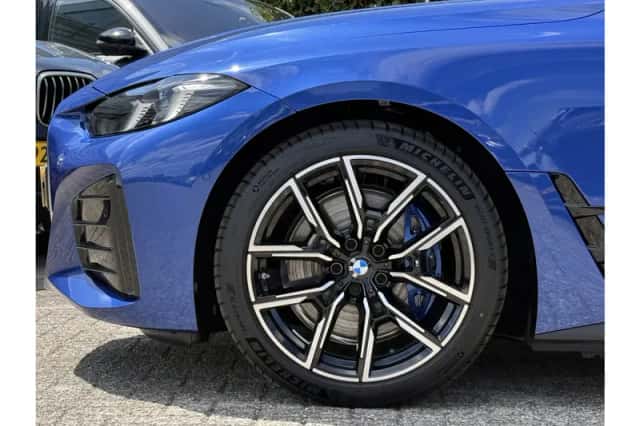 BMW i4 (2026) thumbnail 3