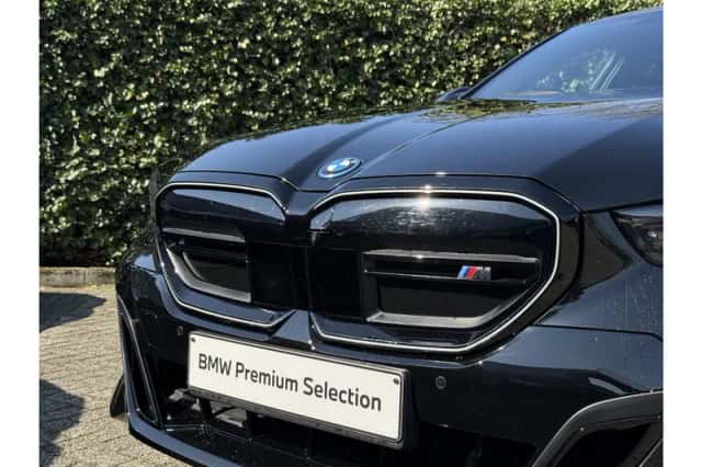 BMW i5 (2025) thumbnail 4