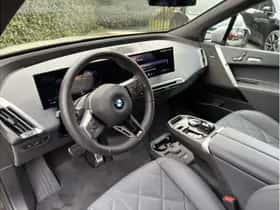BMW iX (2026) thumbnail 4
