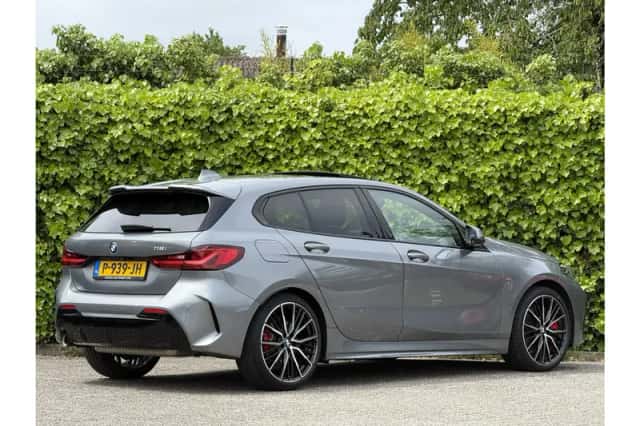 BMW 1-Serie (2022) thumbnail 2
