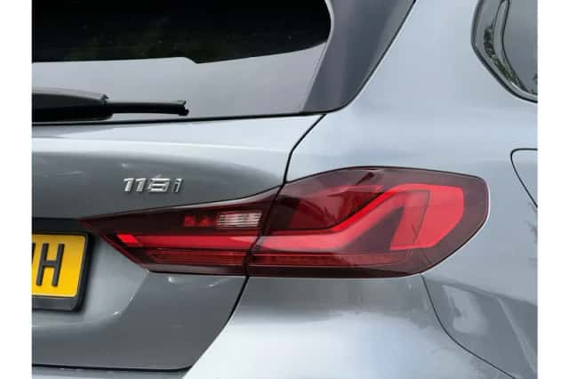 BMW 1-Serie (2022) thumbnail 3
