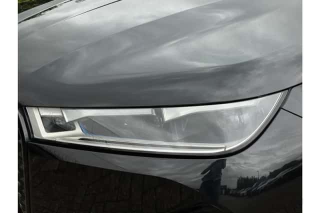 BMW iX (2023) thumbnail 4