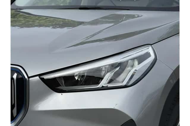 BMW iX1 (2023) thumbnail 4