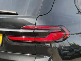BMW X7 (2023) thumbnail 3