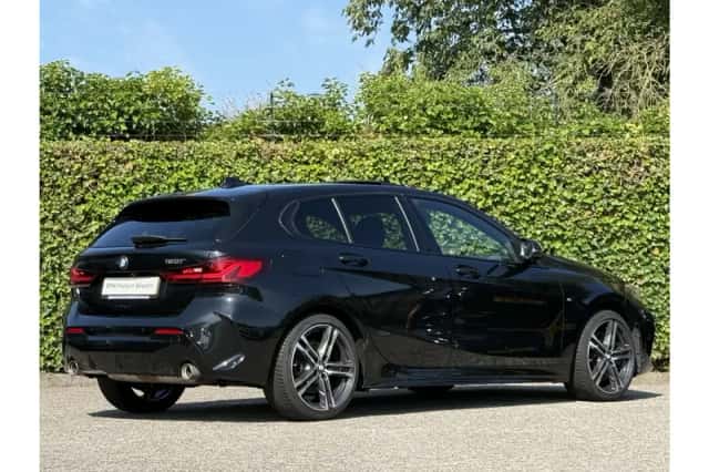 BMW 1-Serie (2023) thumbnail 3